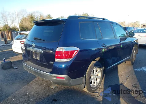 2011 Toyota Highlander Base V6 from USA, damaged, VIN 5TDBK3EH0BS084629